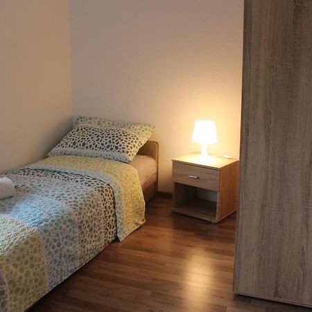 Apartments Anicic Coric Omišalj Exterior foto